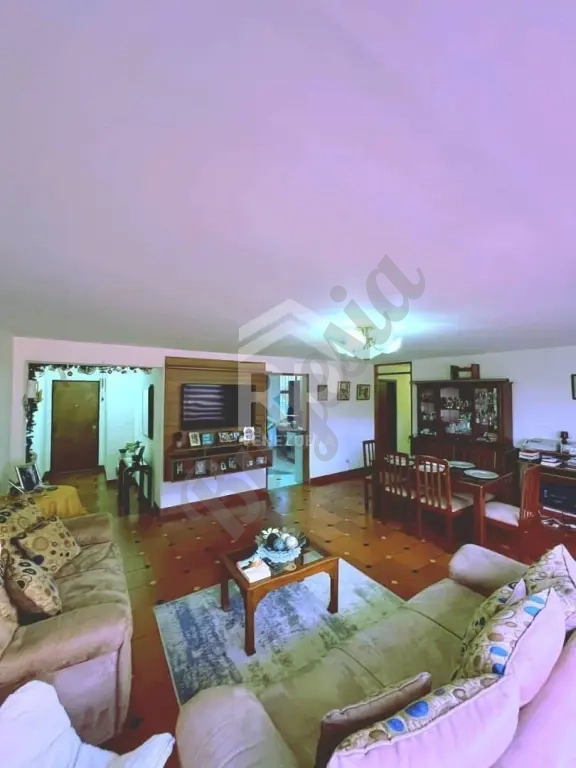 PLA-015 APARTAMENTO EN VENTA EN EL SECTOR AMPARO MARACAIBO