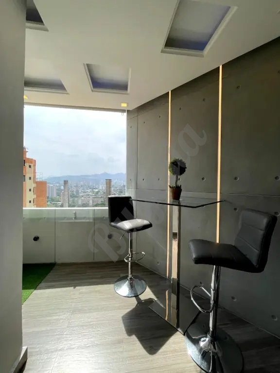 Apartamento en Res. Las Chimeneas, Valencia