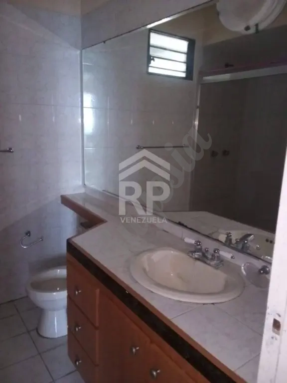 CGA-010 Apartamento en Venta en Macuto, La Guaira
