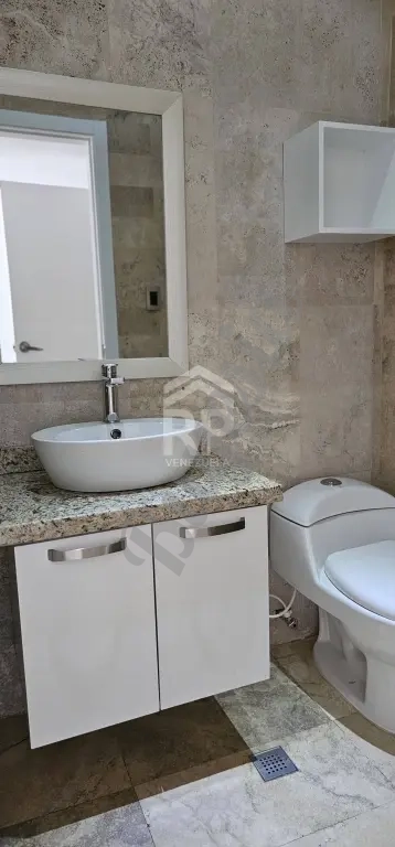 PLA-009 Apartamento en Alquiler, Sector La Lago Maracaibo