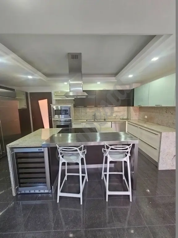 En Venta Apartamento Amazonas Golf Club - $400,000