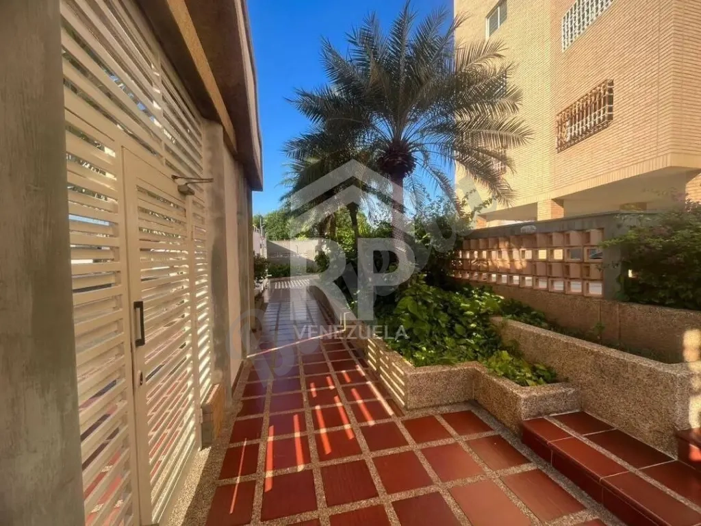 PLA-014 APARTAMENTO EN VENTA EN EL SECTOR DON BOSCO