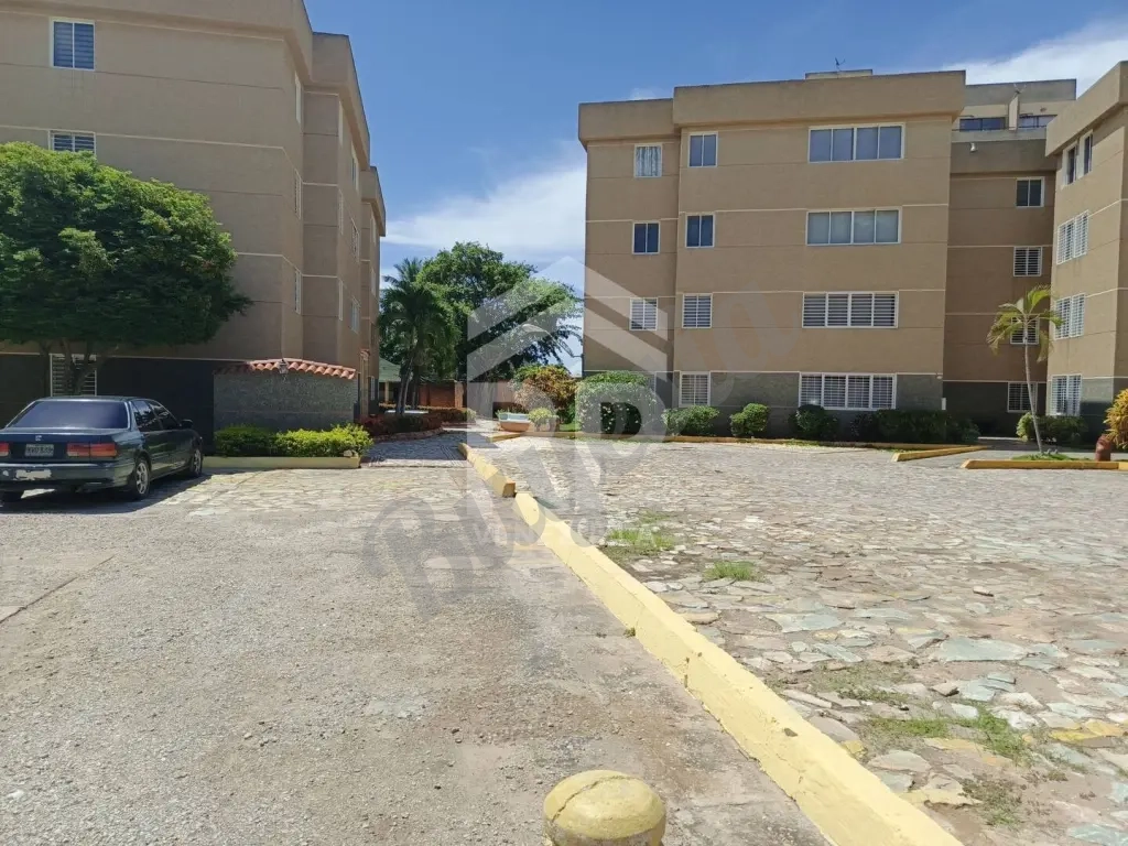 CAA-004 Apartamento Res.ArcoirisCountry El Valle Isla de Margarita
