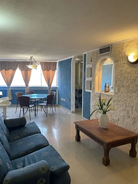 Venta de apartamento en Guaica Real