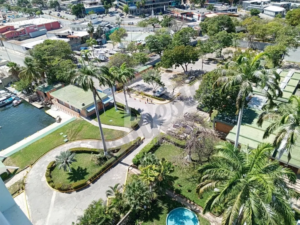 CGA-009 Apartamento en Venta en Laguna Beach, La Guaira