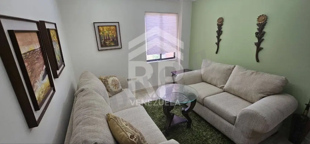 PLA-024 Apartamento en Venta en el Sector La Lago, Maracaibo