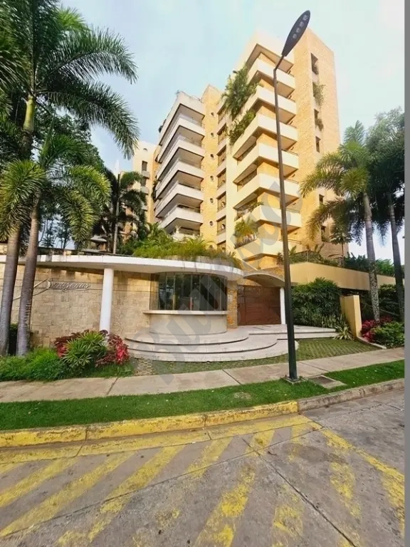 En Venta Apartamento Terrazas Country $510,000