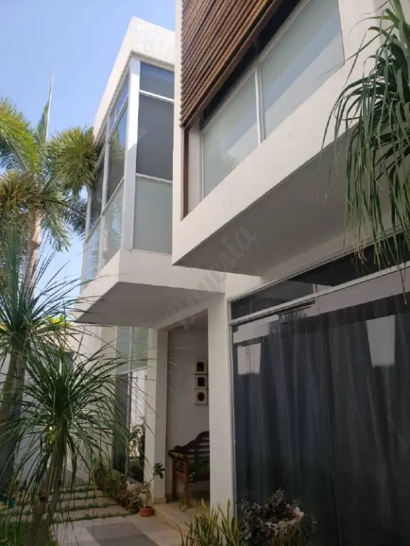 En Venta Hermosa y Amplia Casa ubicada sector La Virginia, Maracaibo