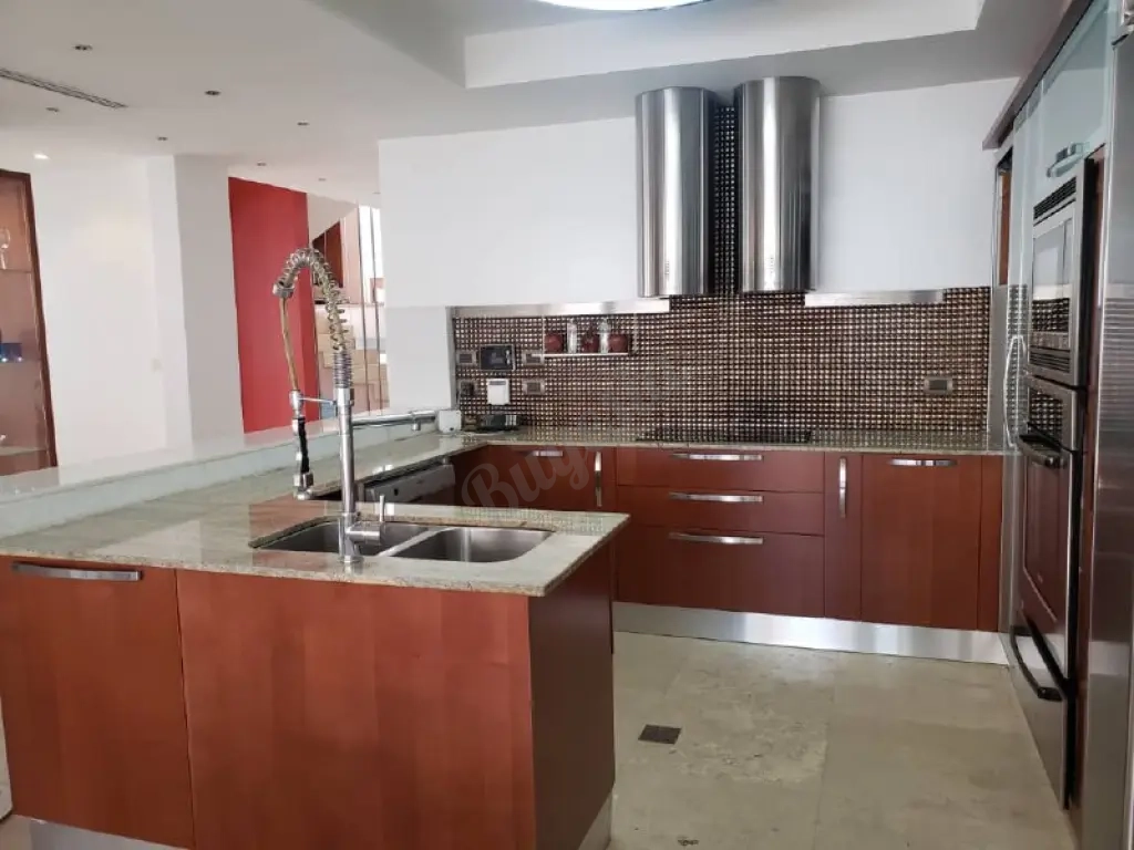 En Venta Hermosa y Amplia Casa ubicada sector La Virginia, Maracaibo