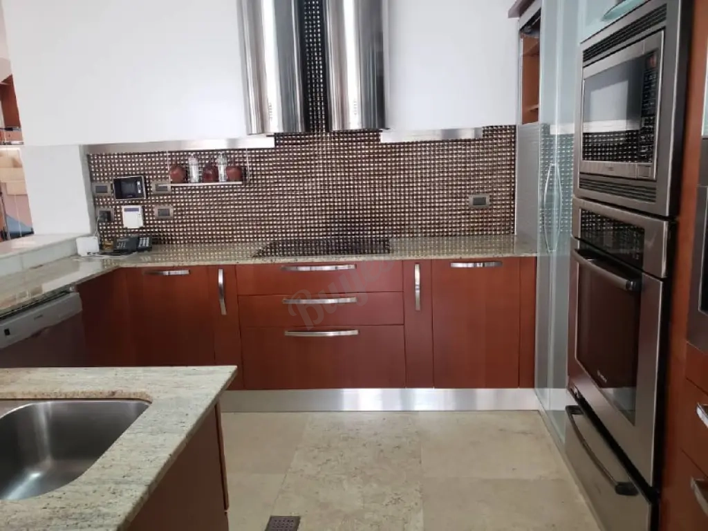 En Venta Hermosa y Amplia Casa ubicada sector La Virginia, Maracaibo