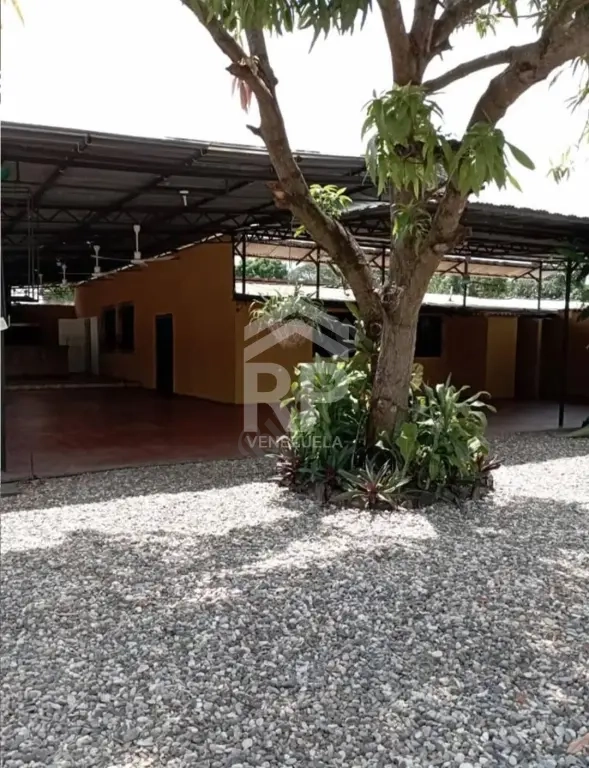 CRT-002 Terreno Granja en Venta en Sector Vallecito Agua Viva, Lara