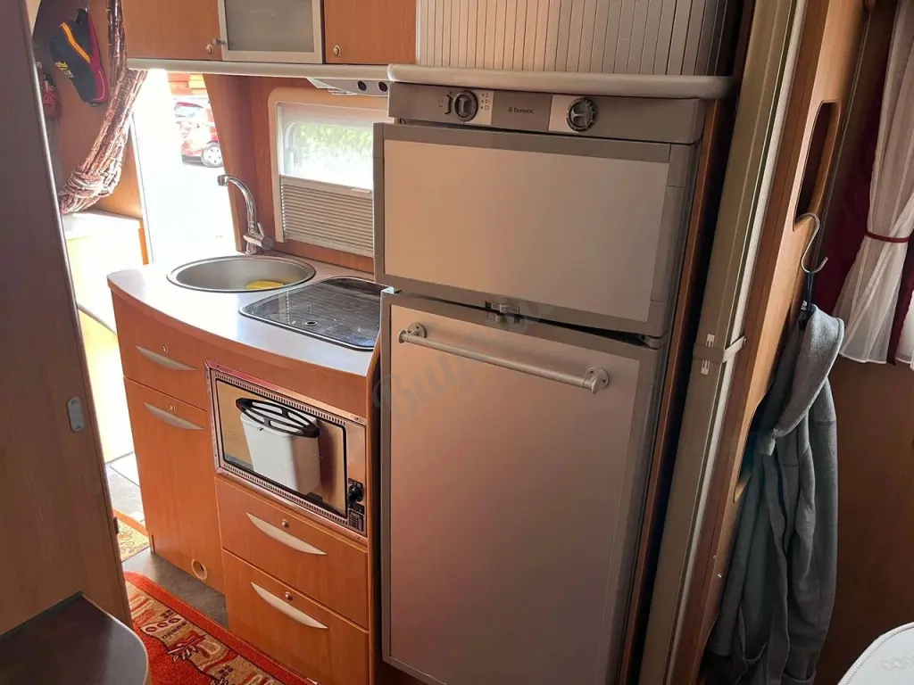 Autocaravana integral Bavaria con motor Fiat 3.0 de 160 CV