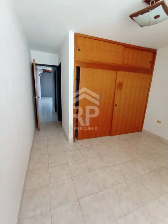 CRC-004 Casa en Venta Urb Prados del Norte, San Felipe Yaracuy