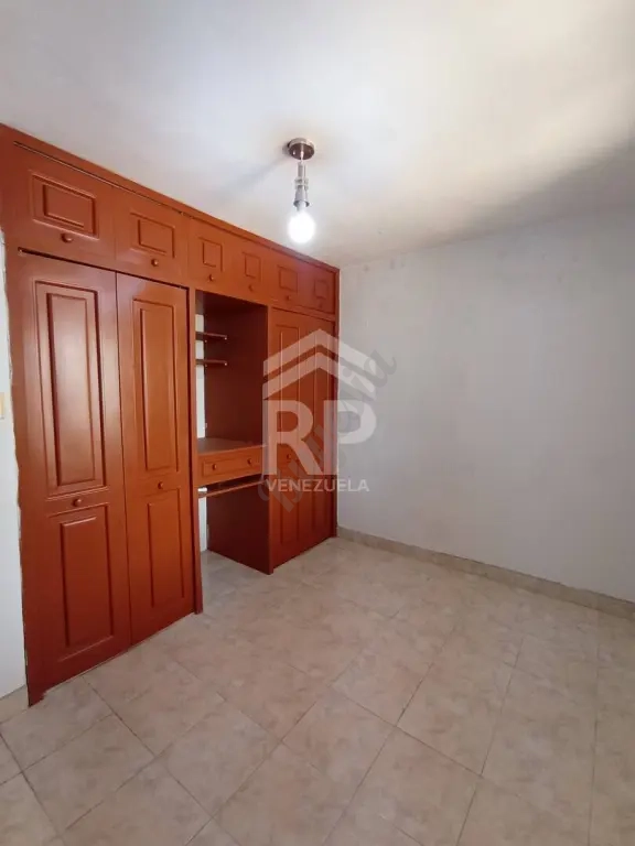 CRC-004 Casa en Venta Urb Prados del Norte, San Felipe Yaracuy