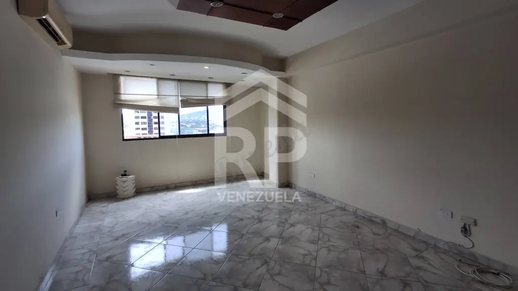 CRA-002 Apartamento en Venta en Centro Oeste, Barquisimeto