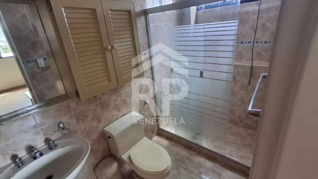CRA-002 Apartamento en Venta en Centro Oeste, Barquisimeto