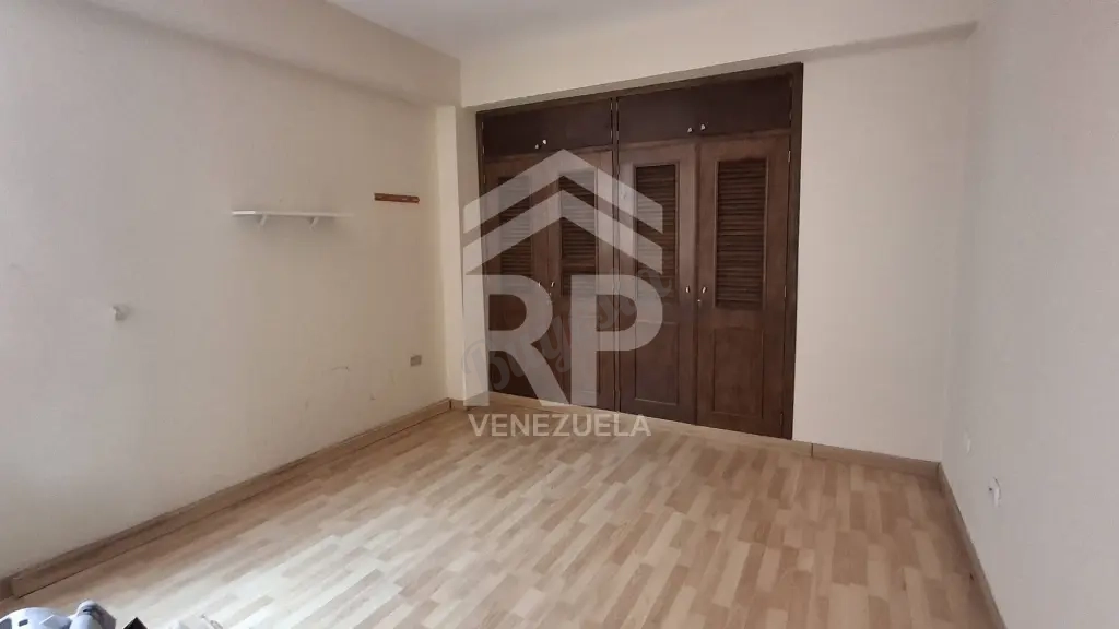 CRA-002 Apartamento en Venta en Centro Oeste, Barquisimeto