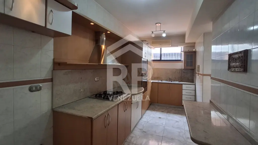 CRA-002 Apartamento en Venta en Centro Oeste, Barquisimeto