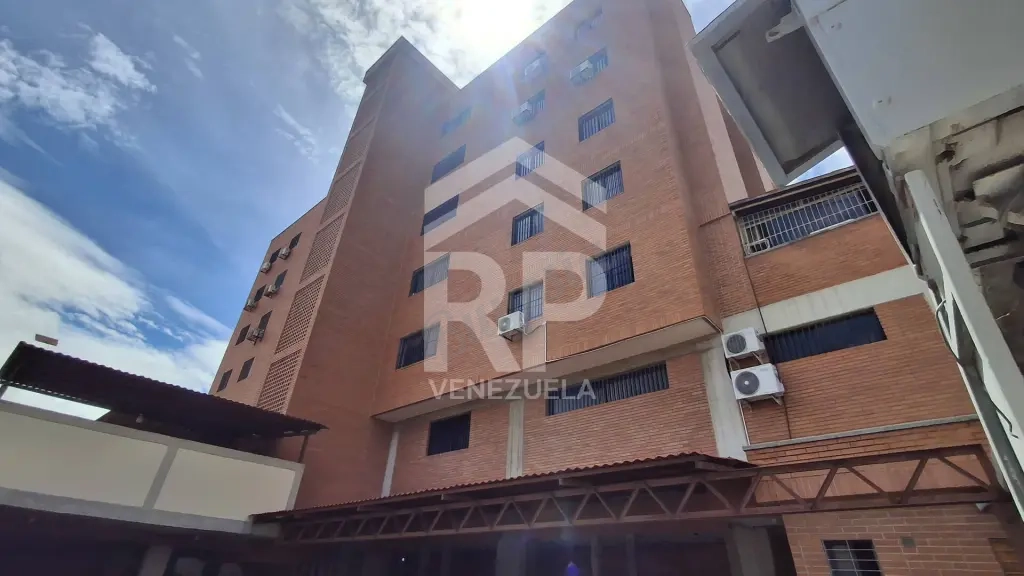 CRA-002 Apartamento en Venta en Centro Oeste, Barquisimeto