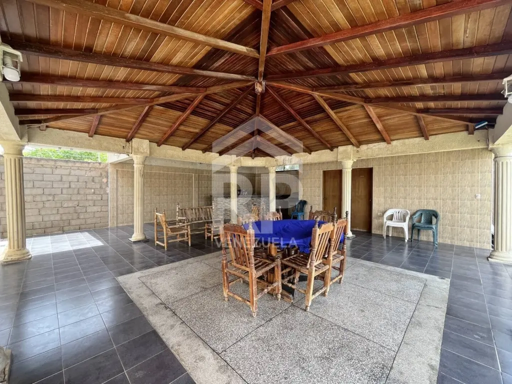 SGC-456 Casa Quinta en Venta en Guanadito Sur