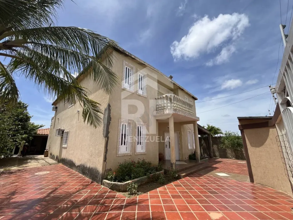 SGC-456 Casa Quinta en Venta en Guanadito Sur