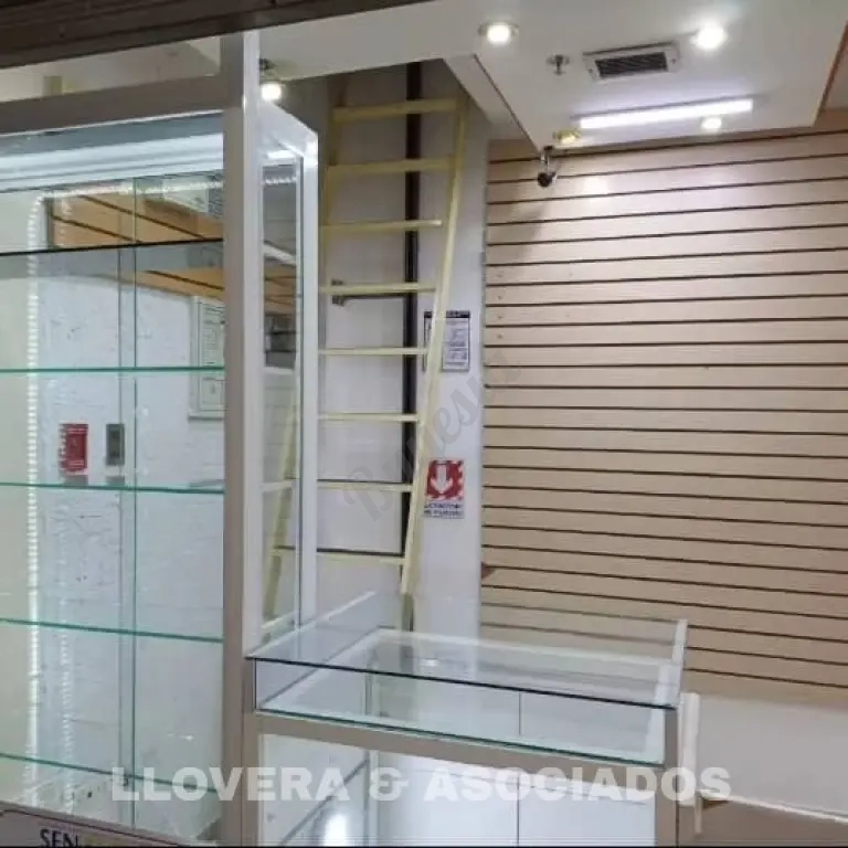 Local Comercial en Alquiler Maracay Centro Comercial