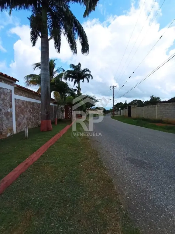 CRF-001 Granja en Venta en el Sector Las Cucas Tarabana, Cabudare