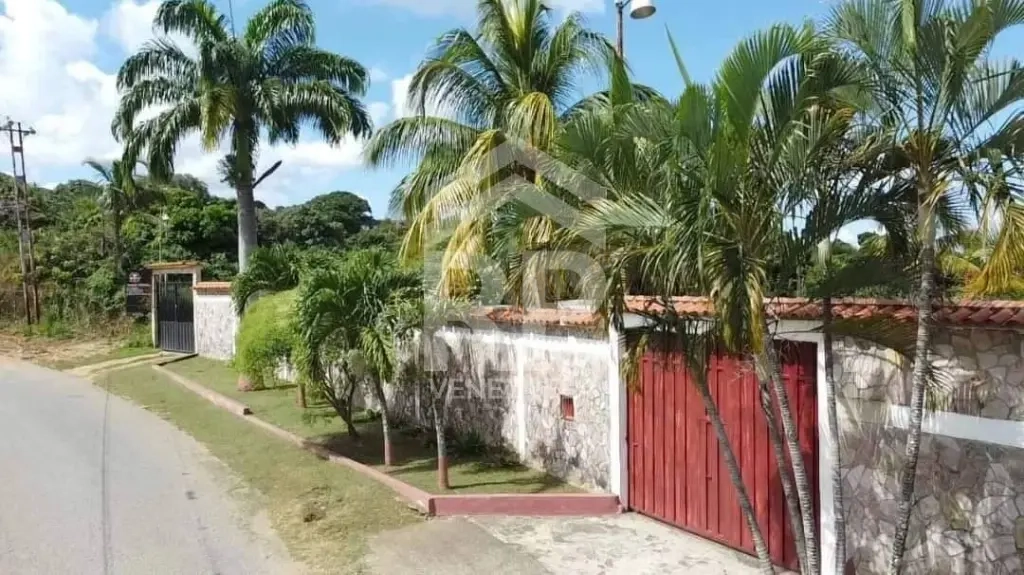 CRF-001 Granja en Venta en el Sector Las Cucas Tarabana, Cabudare